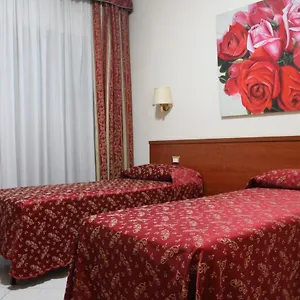 https://hotel-vitti.it-romehotels.com