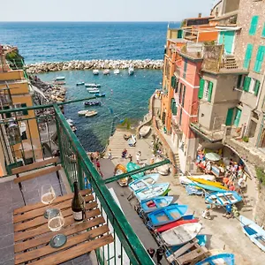 https://la-cometa-di-rio.hotelitalianriviera.com