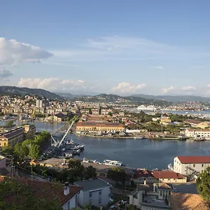 https://la-finestra-sul-golfo-la-spezia.hotelitalianriviera.com